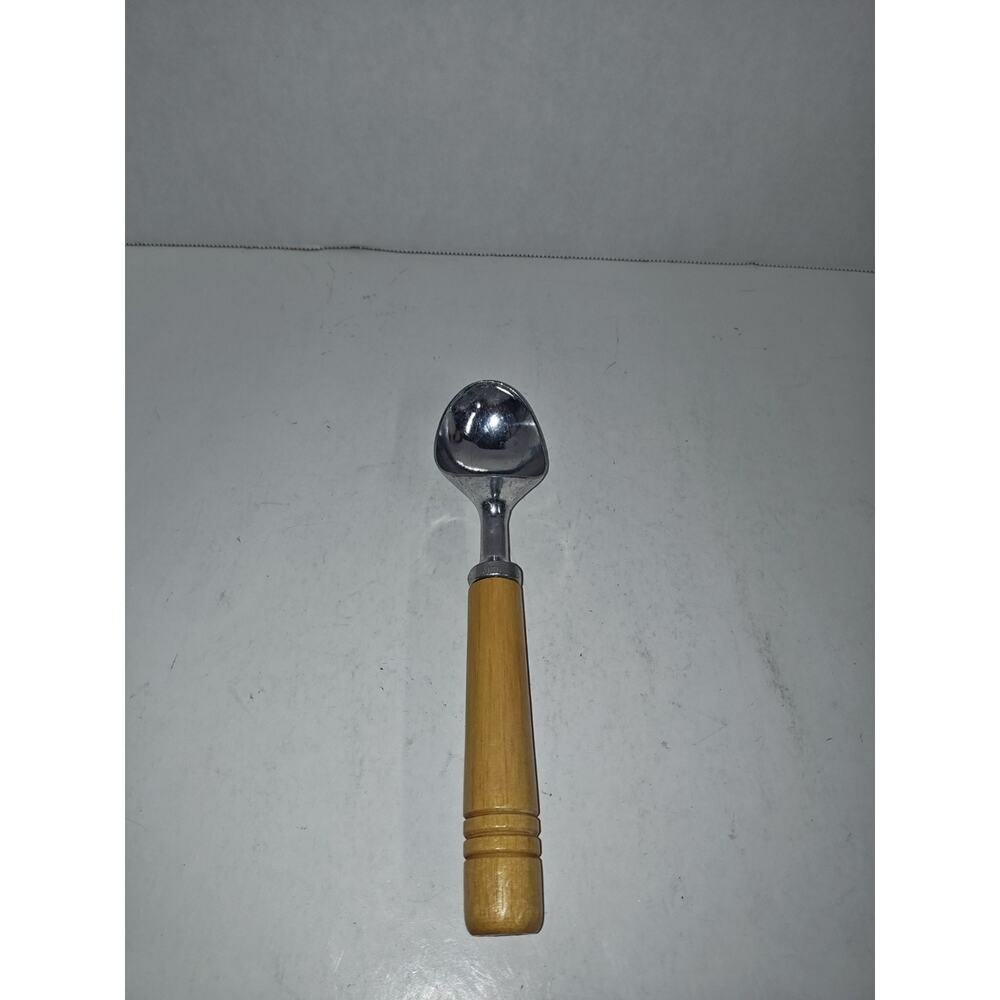 Vintage Ice Cream Scoop Chrome Aluminum Wood Handle Made in Taiwan